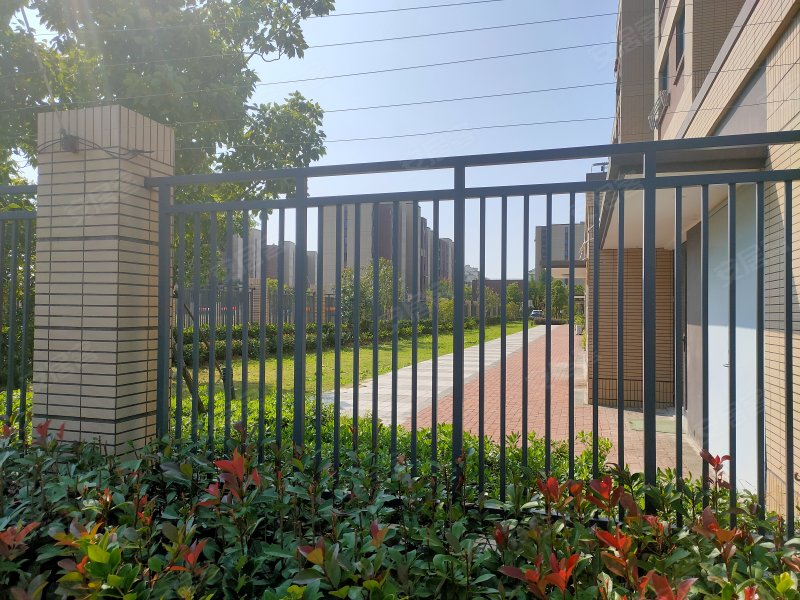 佘北家园结香苑