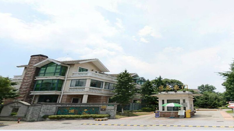 半岛豪门(别墅) 