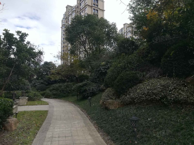 中梁香缇公馆