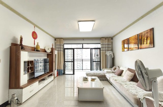 滨江半岛3室2厅126㎡67.8万二手房图片