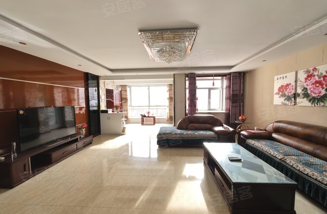 金域名都3室2厅136㎡68.8万二手房图片