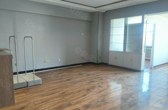 新世纪商城2室2厅67㎡22.8万二手房图片