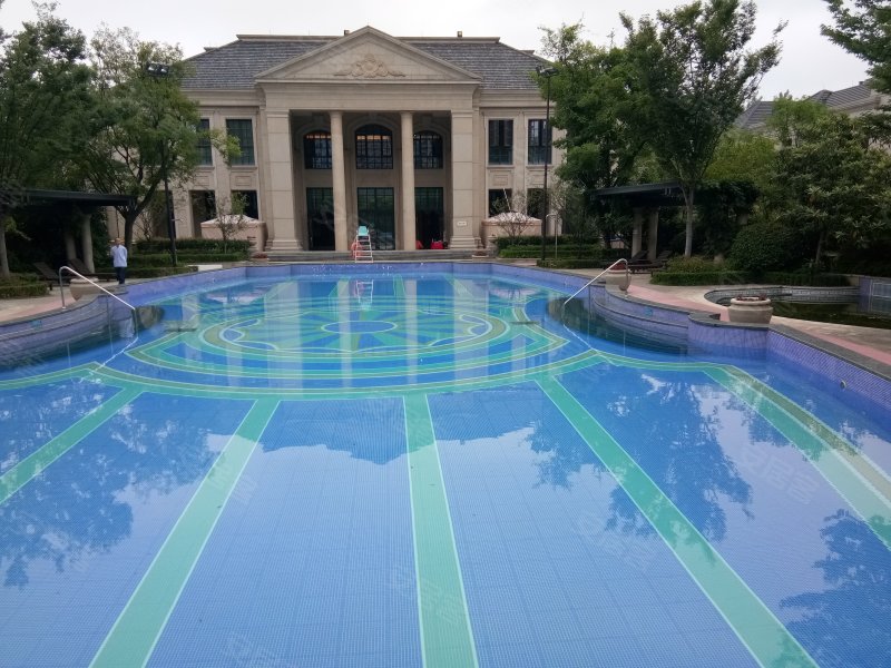 绿城翡翠湖玫瑰园(别墅)