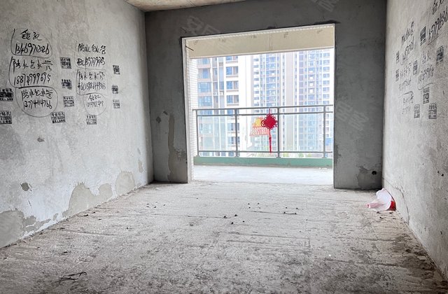 海翼汉东至尊3室2厅107㎡57.8万二手房图片
