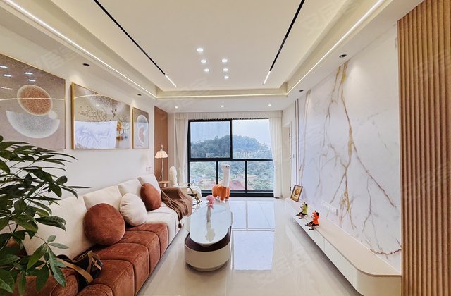 领秀江南国际社区3室2厅75㎡28.8万二手房图片