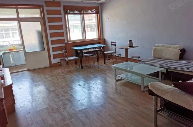 八一小区2室1厅95.49㎡108万二手房图片