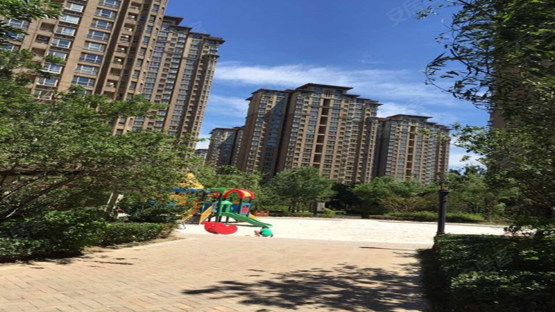 保利玫瑰湾薇公馆