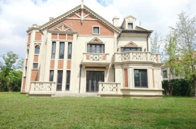 中宁别墅4室2厅155.1㎡702万二手房图片