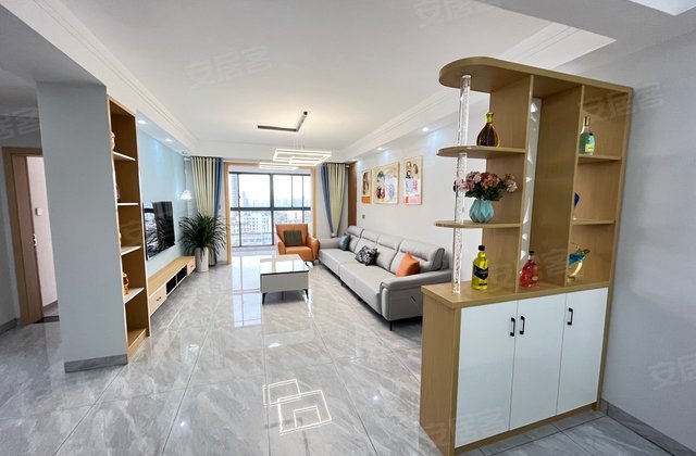香江悦湖春天3室2厅112㎡56.8万二手房图片