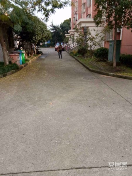 樱花路309弄小区 