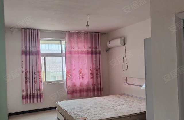 龙祥苑3室2厅133㎡45万二手房图片
