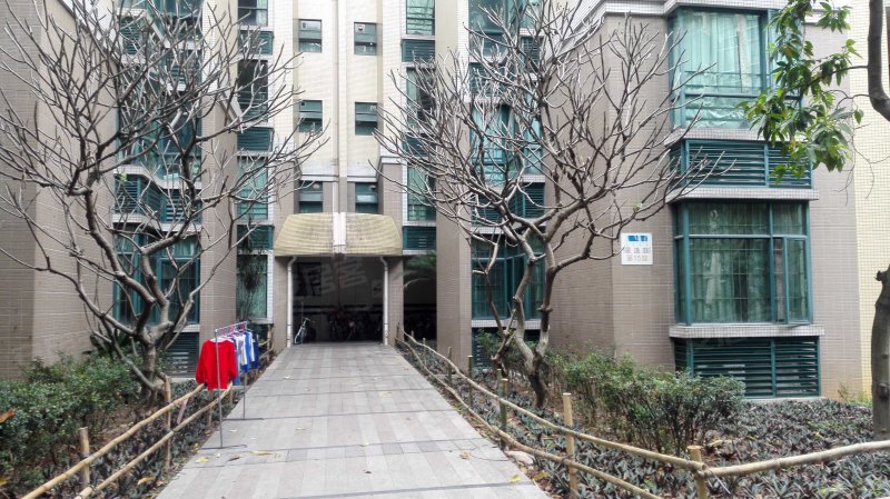 蔚蓝星湖公寓住宅