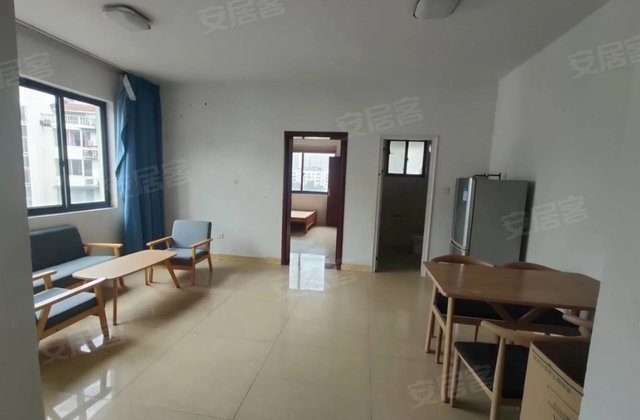 城东路666弄小区2室2厅75㎡90万二手房图片