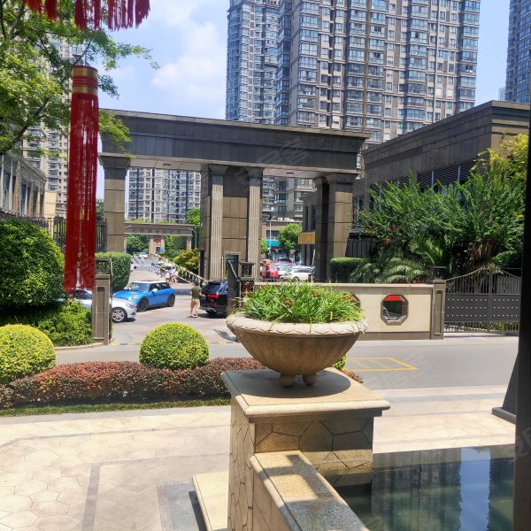 九洲新世界君玺(16-31幢)