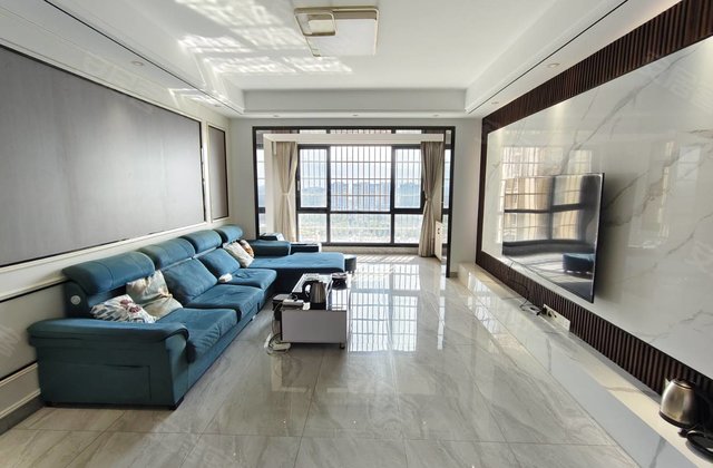 润璟金座(别墅)3室2厅128.6㎡137万二手房图片