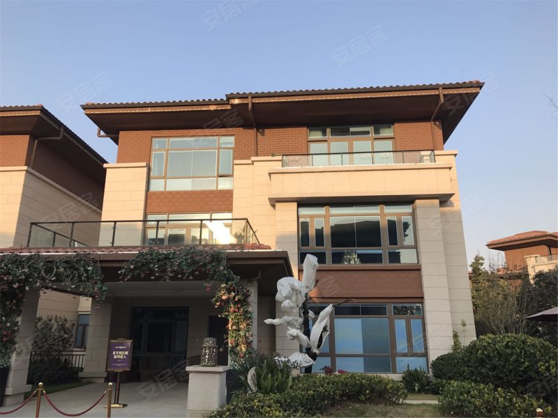 碧桂园湖光山色