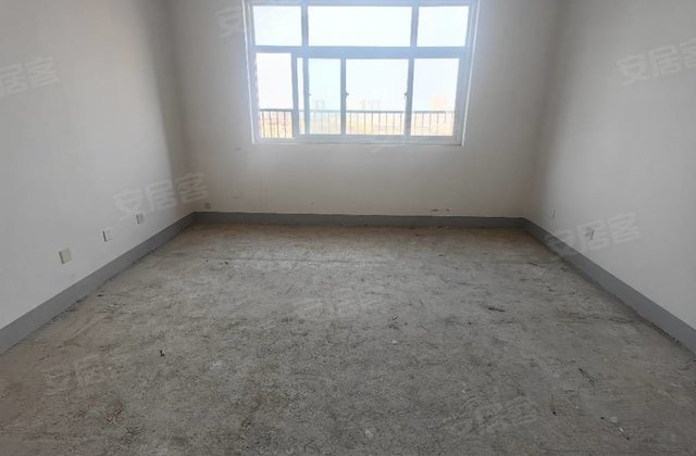 逸景家园3室2厅125.12㎡79.6万二手房图片