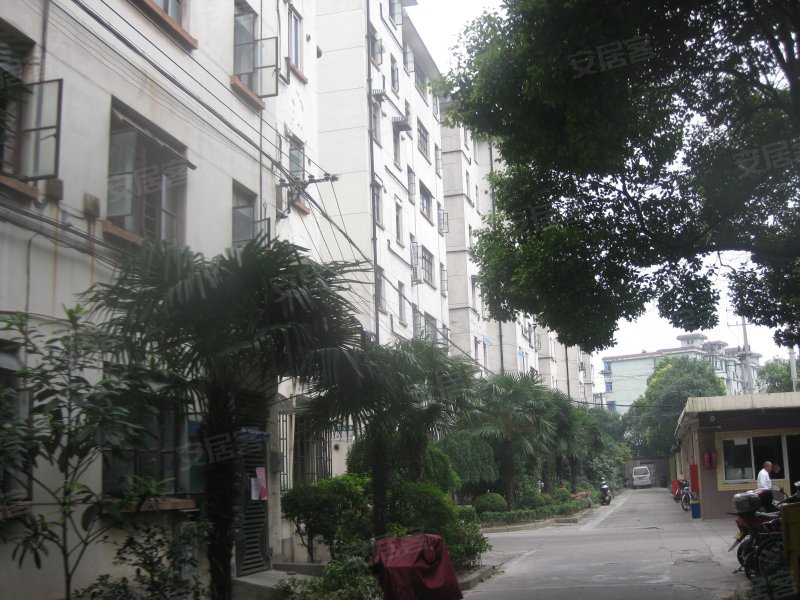 江桥三村四街坊 