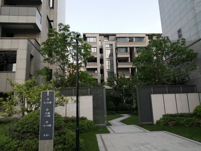 400x300c.jpg