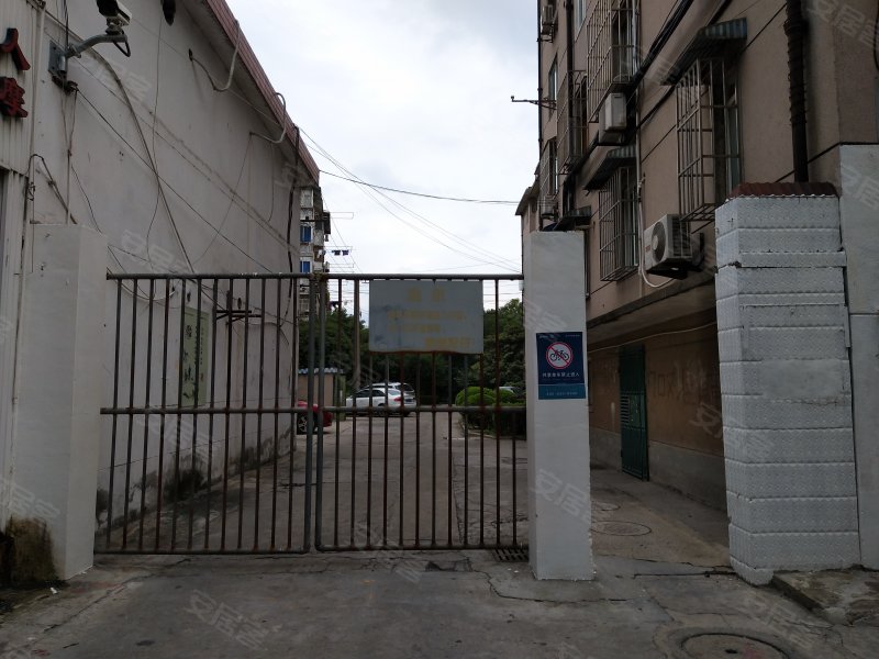 北大街105弄小区 