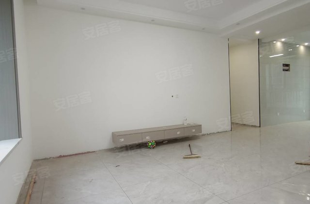 骏景花园4室2厅144㎡71万二手房图片