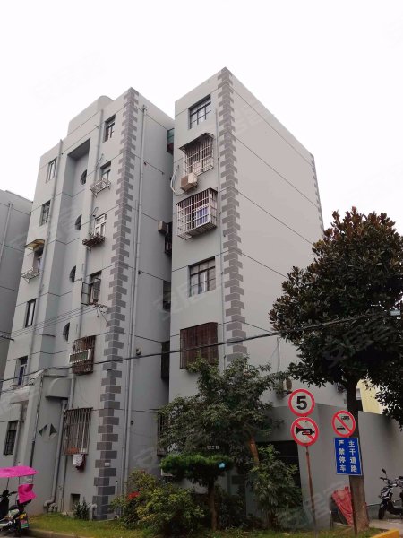 东陆新村二街坊 