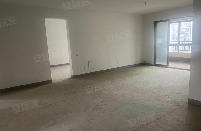 蝶湖世界湾4室2厅148㎡159万二手房图片