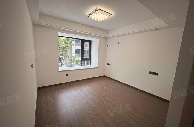 东望府B区3室2厅102㎡151.8万二手房图片