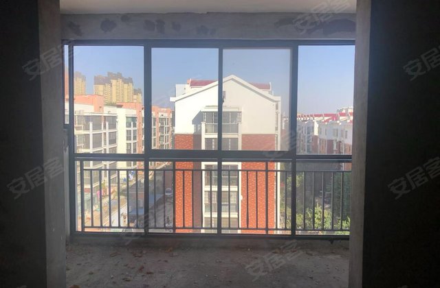 名门世家3室2厅128.2㎡51万二手房图片