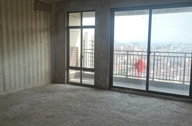 鸿宇荷塘悦色4室2厅167㎡120万二手房图片