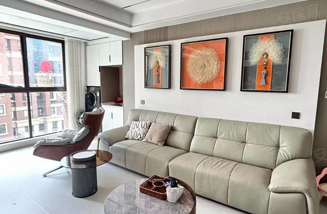 天居珑悦府4室2厅146㎡108.8万二手房图片