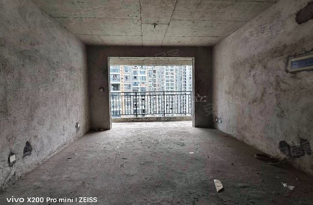 新家园山城上品4室2厅145㎡58.8万二手房图片