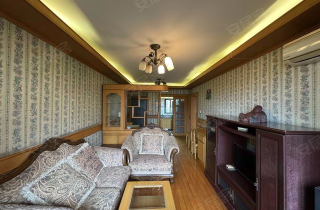 田林十四村3室1厅73.3㎡343万二手房图片