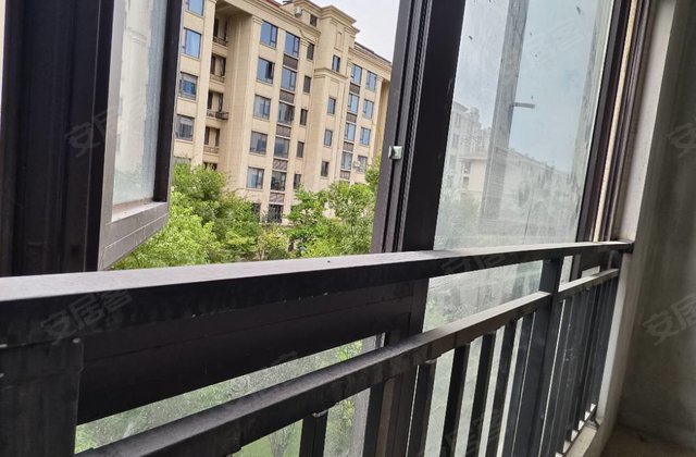 宏地大诚须江府4室2厅120㎡159万二手房图片