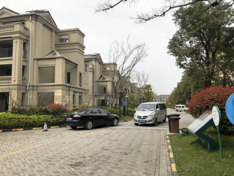 保利蔚蓝林语(别墅) 