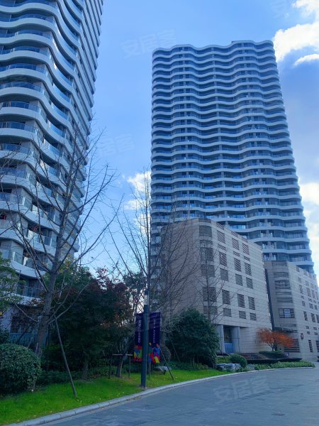 九庐(陆家嘴滨江金融城)