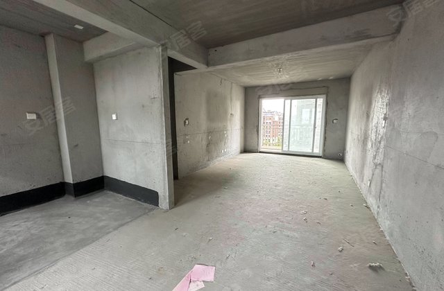 郁金香花园3室2厅111㎡39.8万二手房图片