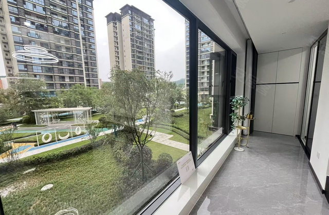 正黄金域华府4室2厅124㎡58万二手房图片