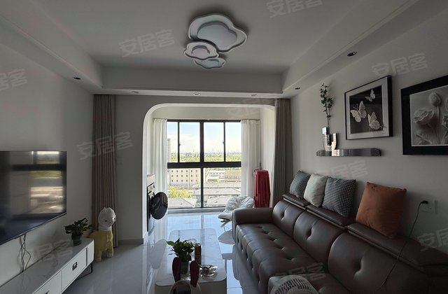 鸿翔凤语江南3室2厅89.96㎡79万二手房图片