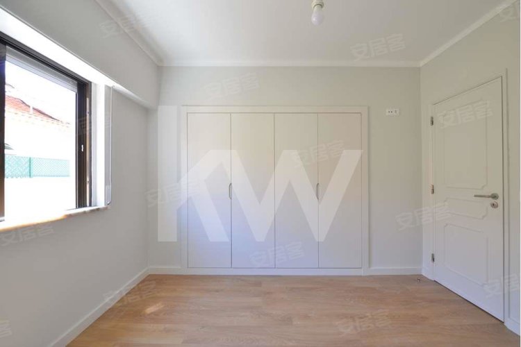 葡萄牙约¥364万蒙特埃斯托里尔的公寓 T2 - 贾迪姆 · 多斯 · 帕萨里尼奥斯二手房公寓图片