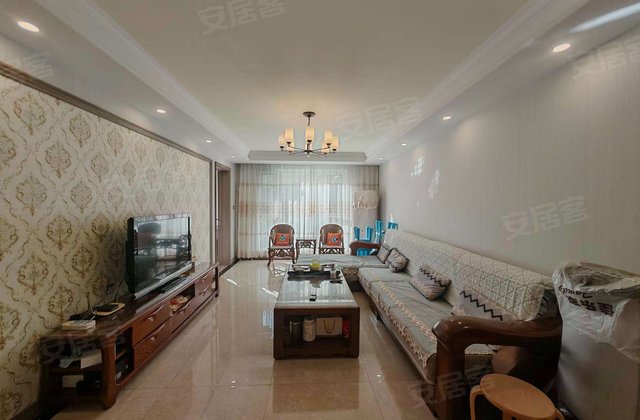 大源枫香小镇怡锦园3室2厅135.5㎡120万二手房图片