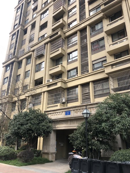 绿地世纪城四期(209-213)