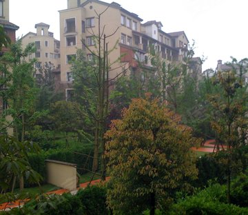 渝北区汽博 绿地翠谷送大露台和两个车位,绿地翠谷(一二期洋房叠拼)