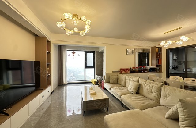 金科博翠湾4室2厅115㎡78.6万二手房图片