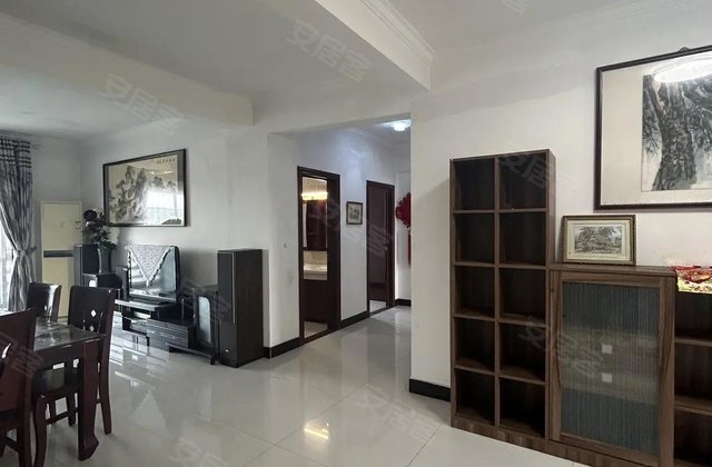 书香名邸3室2厅135.1㎡50万二手房图片