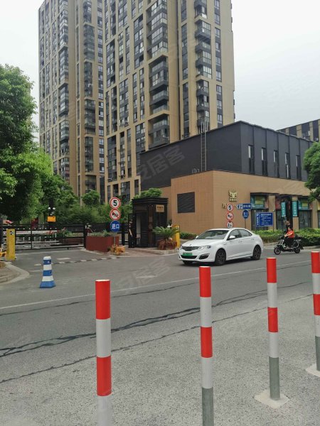 骏丰玲珑坊东苑 