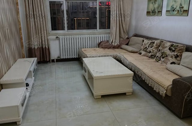 德和小区3室2厅122㎡85万二手房图片