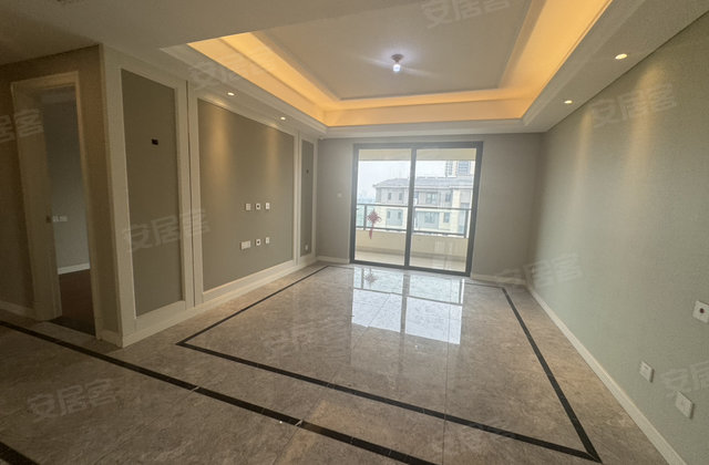 龙信御园3室2厅126㎡179.8万二手房图片