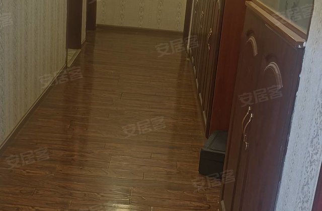达热瓦雄孜热花园4室1厅124㎡122万二手房图片
