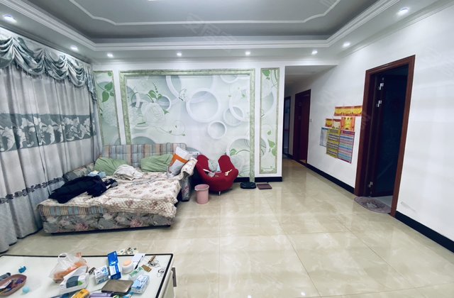 首府壹号3室2厅127㎡49.8万二手房图片